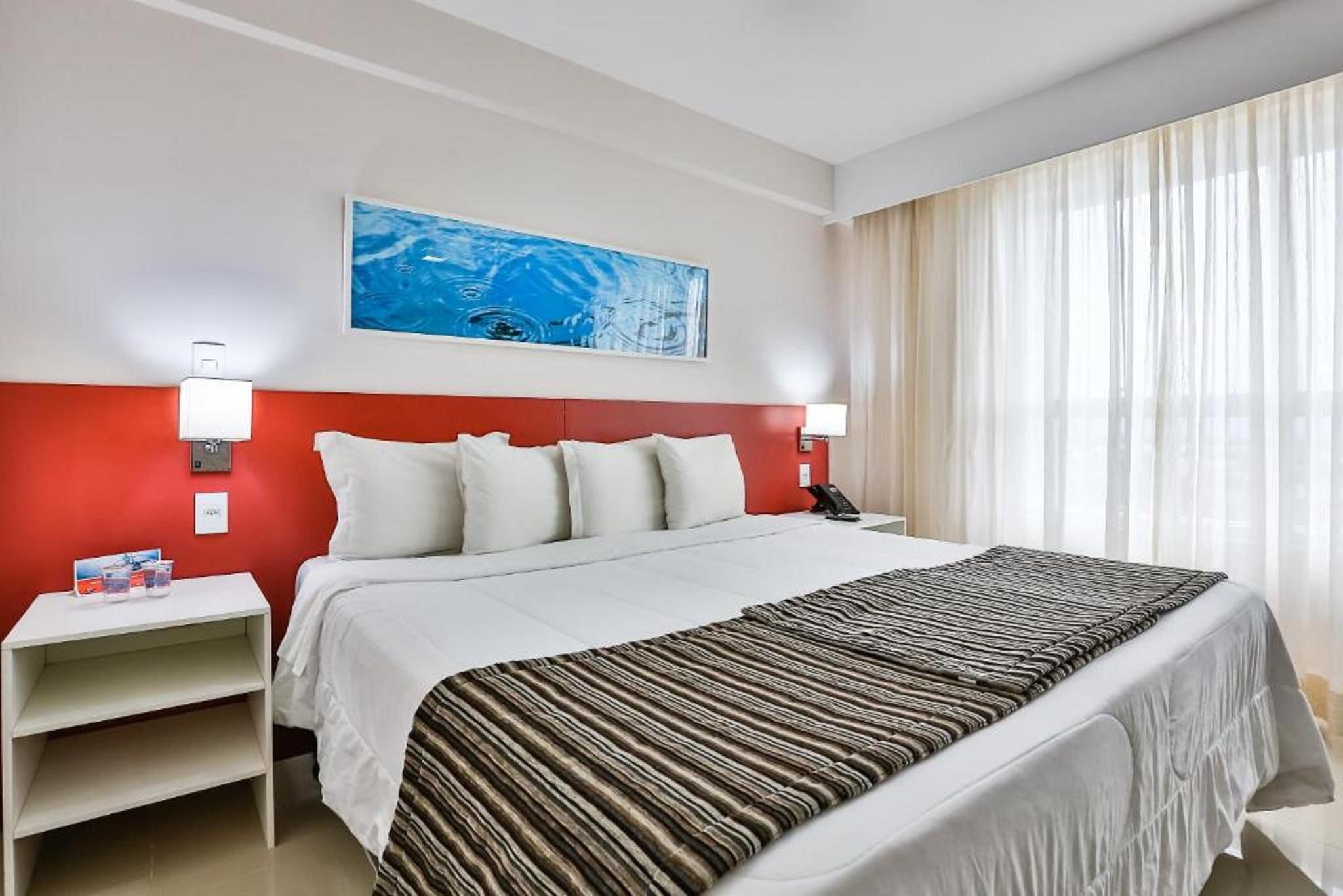 Ramada Hotel & Suites Campos Pelinca Campos dos Goytacazes Exterior photo